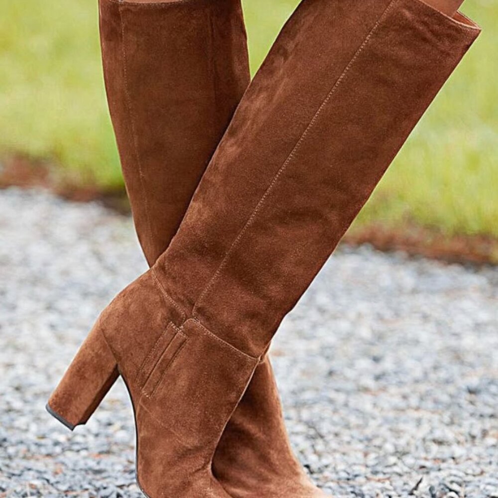 J McLaughlin Brown (Cognac) Suede Boots Sice 7.5 Womens